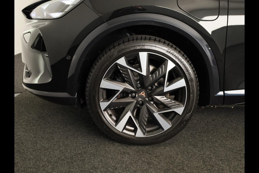 CUPRA Formentor 1.5 TSI e-Hybrid VZ Performance 272PK | 19 Inch | DCC | 360 Graden Camera | Predictive Adaptieve Cruise Control | Elektrisch verstelbare stoel |