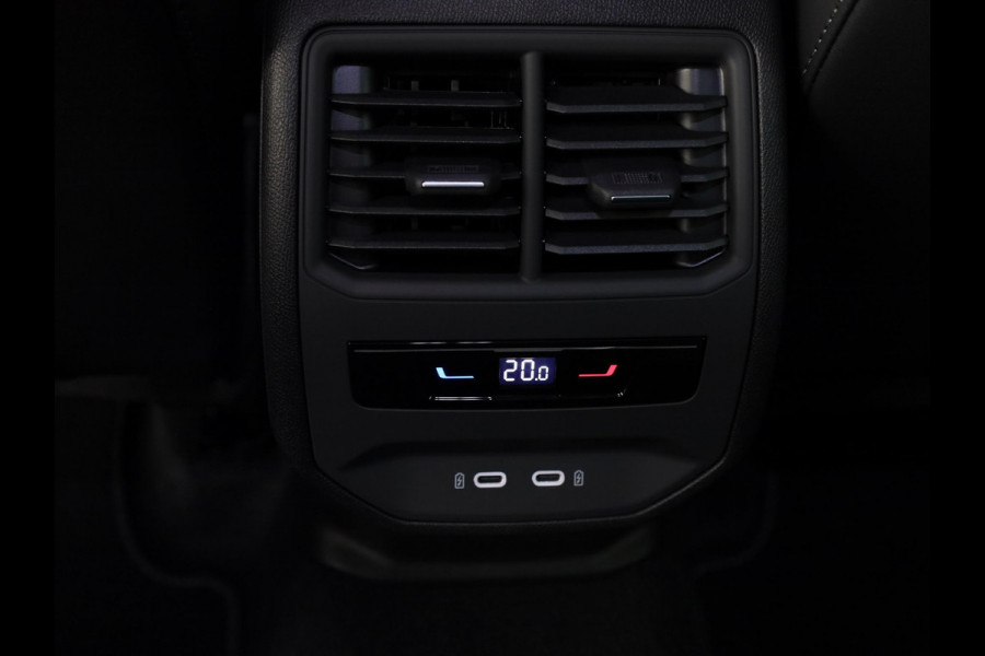 CUPRA Formentor 1.5 TSI e-Hybrid VZ Performance 272PK | 19 Inch | DCC | 360 Graden Camera | Predictive Adaptieve Cruise Control | Elektrisch verstelbare stoel |