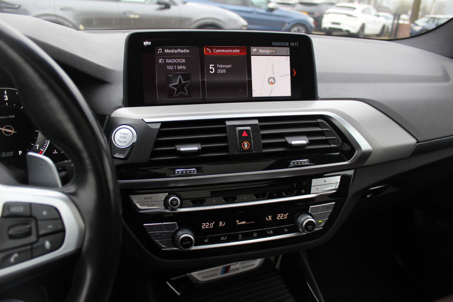 BMW X3 M40i xDrive High Executive / Panoramadak / 360Camera / Head-up / Keyless / 20'' / Harman Kardon / Bruin Leder / Dodehoek / DAB / Stoelverwarming 4x / ACC / CarPlay