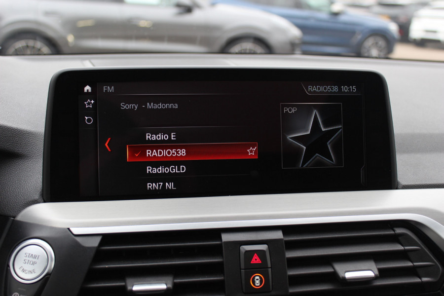 BMW X3 M40i xDrive High Executive / Panoramadak / 360Camera / Head-up / Keyless / 20'' / Harman Kardon / Bruin Leder / Dodehoek / DAB / Stoelverwarming 4x / ACC / CarPlay