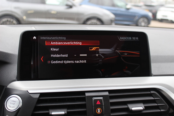 BMW X3 M40i xDrive High Executive / Panoramadak / 360Camera / Head-up / Keyless / 20'' / Harman Kardon / Bruin Leder / Dodehoek / DAB / Stoelverwarming 4x / ACC / CarPlay