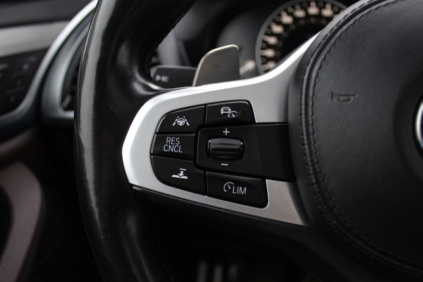 BMW X3 M40i xDrive High Executive / Panoramadak / 360Camera / Head-up / Keyless / 20'' / Harman Kardon / Bruin Leder / Dodehoek / DAB / Stoelverwarming 4x / ACC / CarPlay