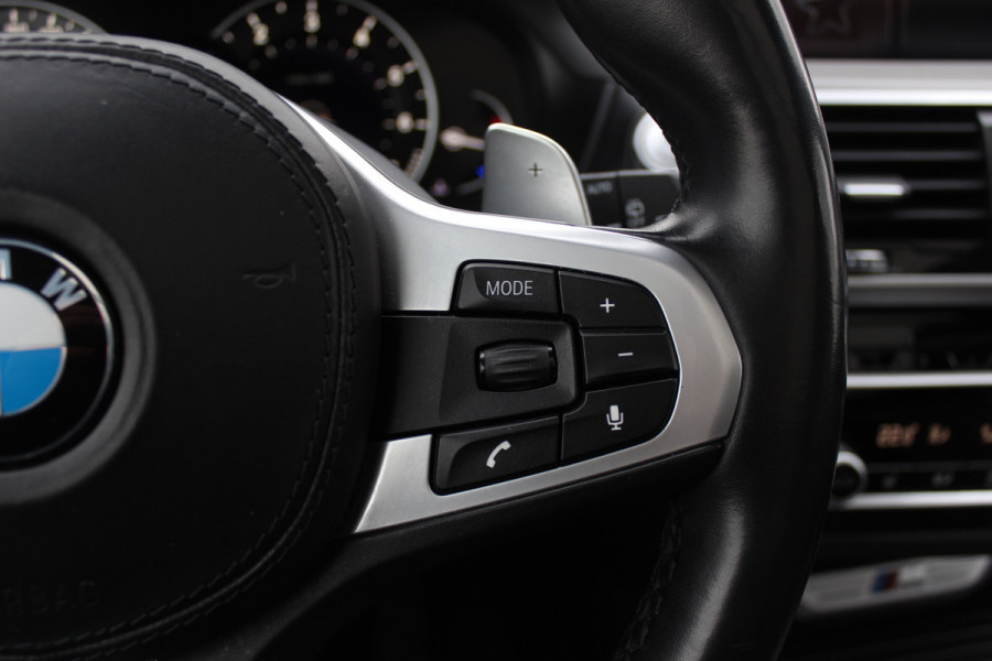 BMW X3 M40i xDrive High Executive / Panoramadak / 360Camera / Head-up / Keyless / 20'' / Harman Kardon / Bruin Leder / Dodehoek / DAB / Stoelverwarming 4x / ACC / CarPlay