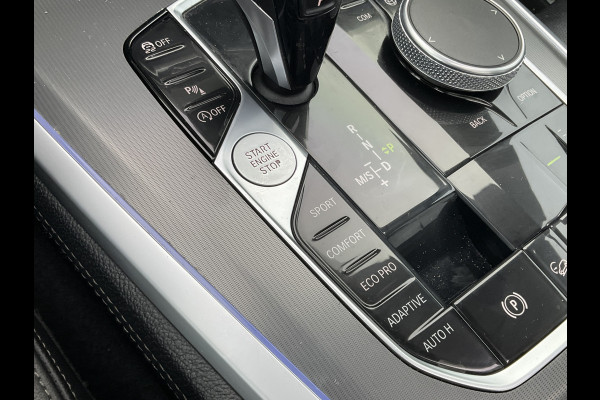 BMW X5 xDrive40i High Executive M-Sport Trekhaak HUD Pano B&W Luchtvering Stoelverw+Ventilatie Leer BOMVOL!