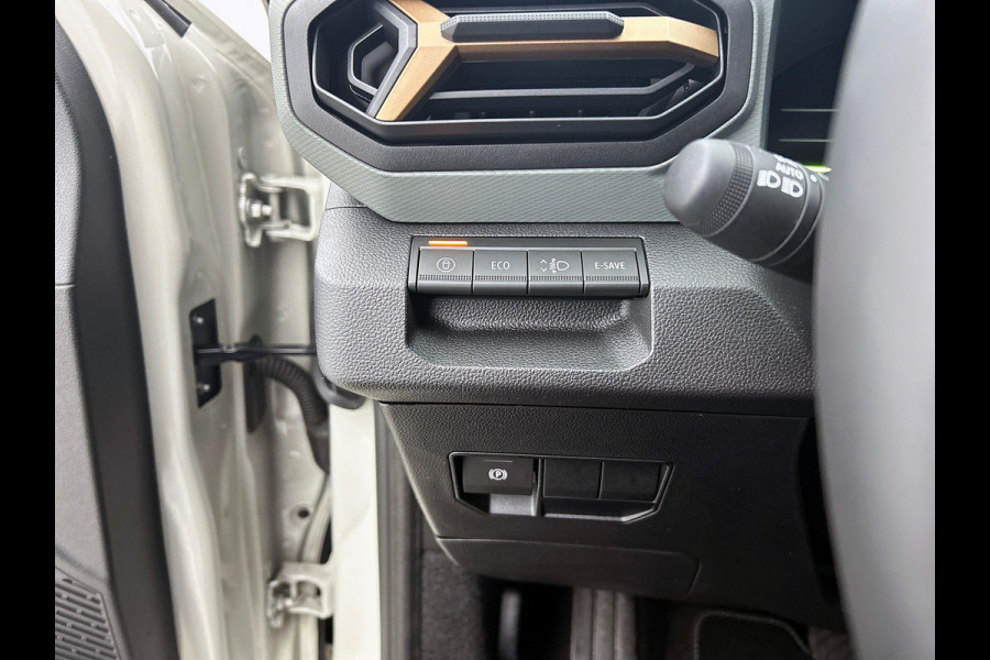 Dacia Duster 1.6 Hybrid 140 Extreme 360-CAMERA | CARPLAY | WINTER-PACK