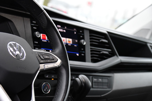 Volkswagen Transporter 2.0 TDI L2H1 30 ABT Bulli Edition Camera, Cruise, Carplay, LED, Stoelverwarming, Standkachel, Multimedia, Sensoren, Uniek!