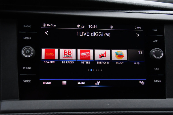 Volkswagen Transporter 2.0 TDI L2H1 30 ABT Bulli Edition Camera, Cruise, Carplay, LED, Stoelverwarming, Standkachel, Multimedia, Sensoren, Uniek!