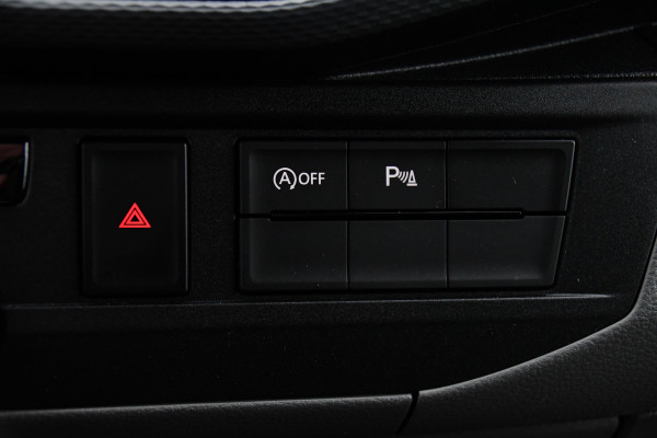 Volkswagen Transporter 2.0 TDI L2H1 30 ABT Bulli Edition Camera, Cruise, Carplay, LED, Stoelverwarming, Standkachel, Multimedia, Sensoren, Uniek!