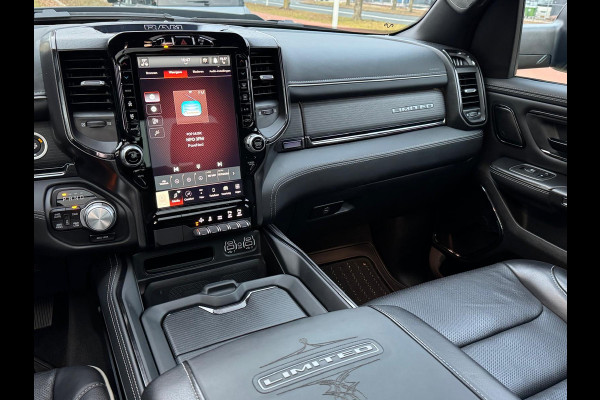 Dodge Ram 5.7 V8 HEMI 4x4 Limited Night WB Demo