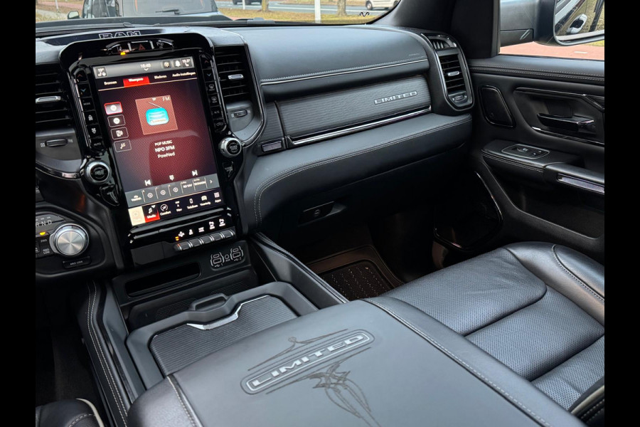 Dodge Ram 5.7 V8 HEMI 4x4 Limited Night WB Demo