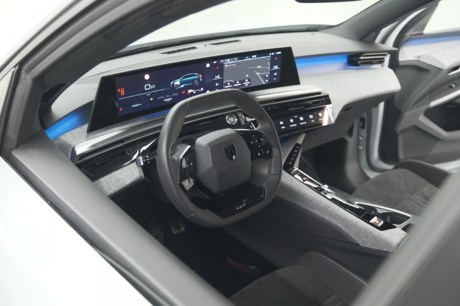 Peugeot 3008 1.2 Hybrid 136 GT | 360 Camera | Adaptieve Cruise Control | Elektronische Kofferklep