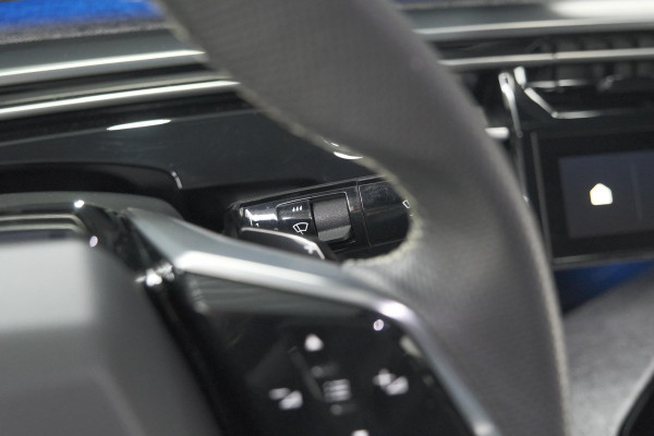 Peugeot 3008 1.2 Hybrid 136 GT | 360 Camera | Adaptieve Cruise Control | Elektronische Kofferklep