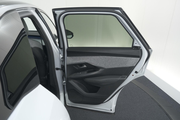 Peugeot 3008 1.2 Hybrid 136 GT | 360 Camera | Adaptieve Cruise Control | Elektronische Kofferklep