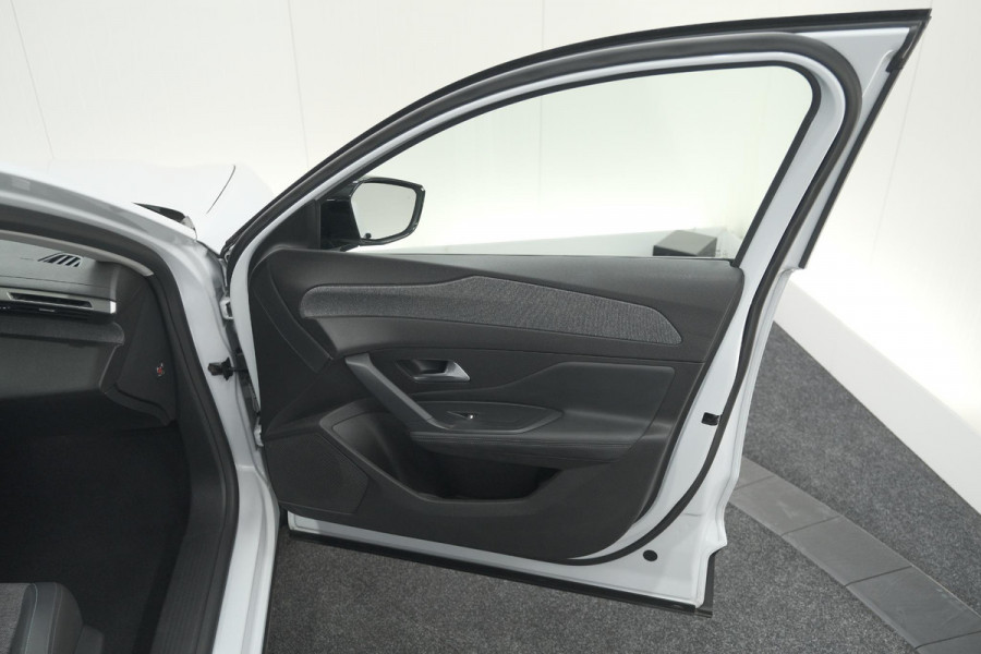 Peugeot 408 Hybrid 136 e-DCS6 Allure