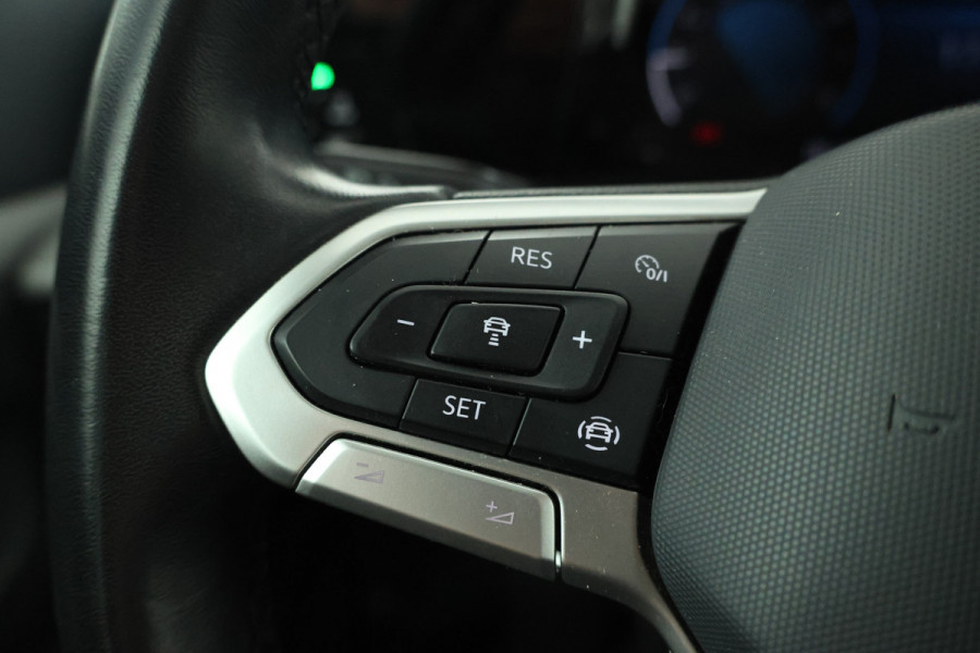 Volkswagen Golf Variant 1.0 TSI Life Apple carplay, navigatie, Climate,