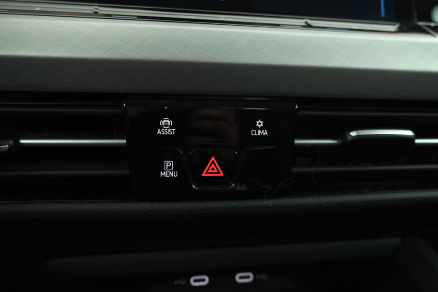 Volkswagen Golf Variant 1.0 TSI Life Apple carplay, navigatie, Climate,