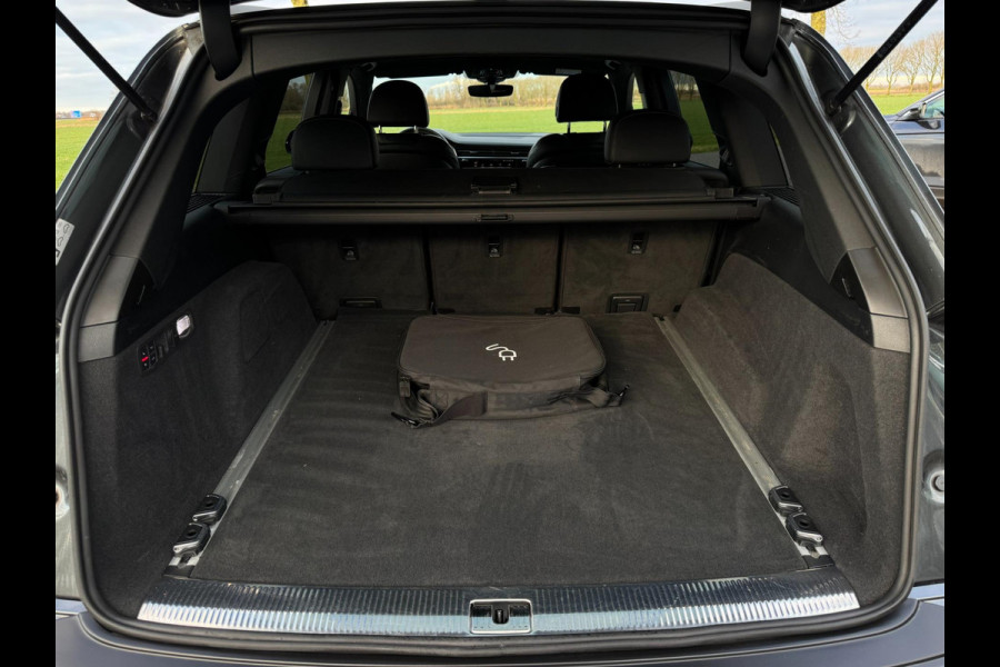 Audi Q7 55 TFSI e quattro Pro Line Plus TREKHAAK WEGKL / LEDER / PANO / STOELEN MEMORY / LUCHTVERING / VIRTUAL COCKP / HEAD-UP.