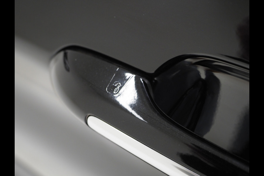 Ford Explorer 3.0 V6 EcoBoost PHEV Platinum 7P | Panoramadak | B&O | Trekhaak | Massage | 360 | Keyless | Adaptive Cruise