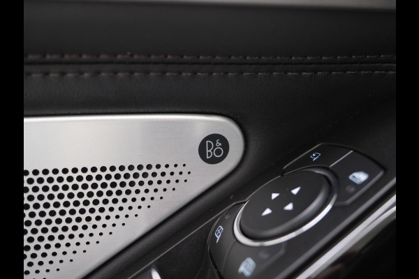 Ford Explorer 3.0 V6 EcoBoost PHEV Platinum 7P | Panoramadak | B&O | Trekhaak | Massage | 360 | Keyless | Adaptive Cruise