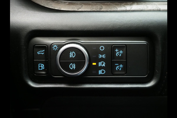 Ford Explorer 3.0 V6 EcoBoost PHEV Platinum 7P | Panoramadak | B&O | Trekhaak | Massage | 360 | Keyless | Adaptive Cruise