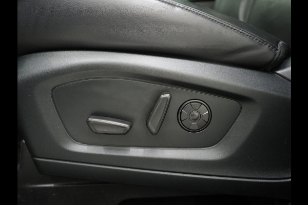 Ford Explorer 3.0 V6 EcoBoost PHEV Platinum 7P | Panoramadak | B&O | Trekhaak | Massage | 360 | Keyless | Adaptive Cruise