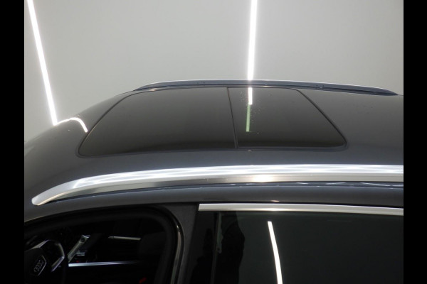 Audi e-tron 55 quattro S edition 95 kWh | Full Options | 66.000 km!