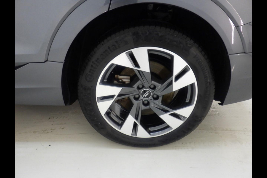 Audi e-tron 55 quattro S edition 95 kWh | Full Options | 66.000 km!