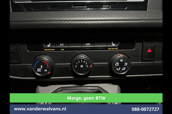 Volkswagen Transporter 2.0 TDI 150pk **Marge, GEEN BTW** L2H1 Euro6 Airco | 2500kg Trekhaak | Cruisecontrol | Stoelverwarming Parkeersensoren, Bijrijdersbank