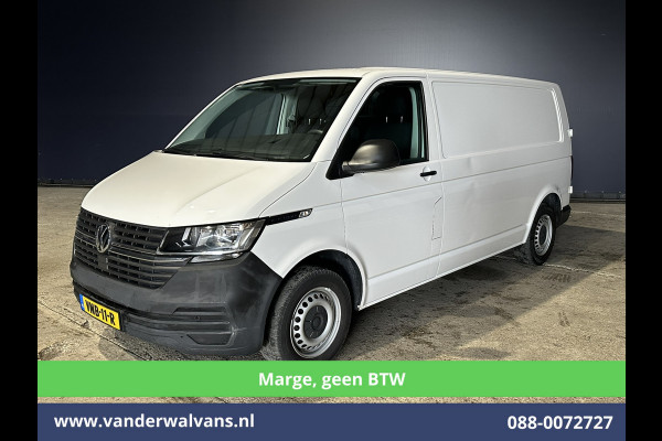 Volkswagen Transporter 2.0 TDI 150pk **Marge, GEEN BTW** L2H1 Euro6 Airco | 2500kg Trekhaak | Cruisecontrol | Stoelverwarming Parkeersensoren, Bijrijdersbank
