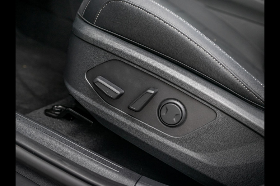 Kia Sportage 1.6 T-GDi Plug-in Hybrid AWD DynamicPlusLine | Uit voorraad leverbaar! | Panodak | Climate | Stoel & Stuur verwarming | 19" velgen