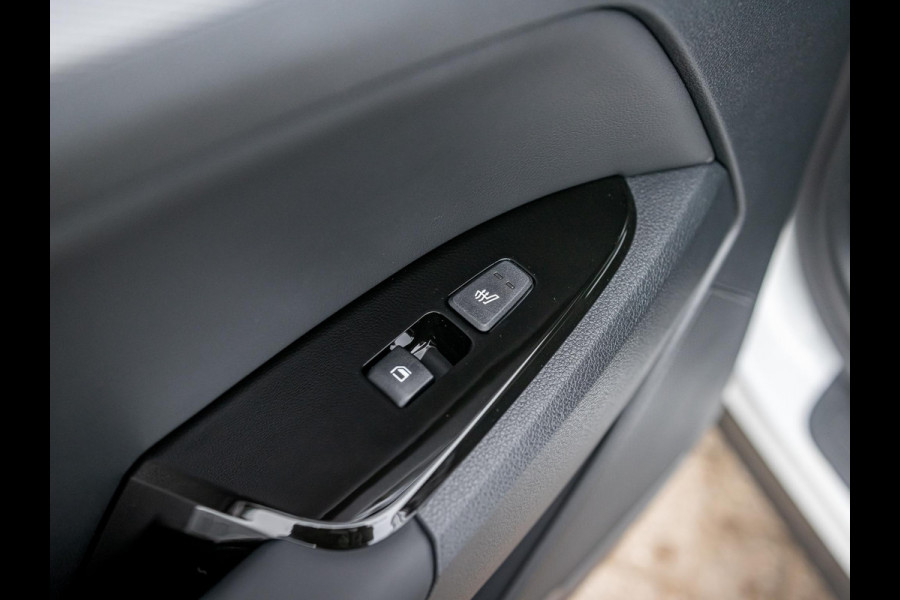 Kia Sportage 1.6 T-GDi Plug-in Hybrid AWD DynamicPlusLine | Uit voorraad leverbaar! | Panodak | Climate | Stoel & Stuur verwarming | 19" velgen