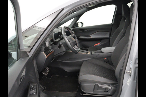 CUPRA Born Adrenaline One 62 kWh | Stoelverwarming | 19'' | Sfeerverlichting | Adaptive cruise | Carplay | Navigatie | Full LED | Camera | Stuurverwarming