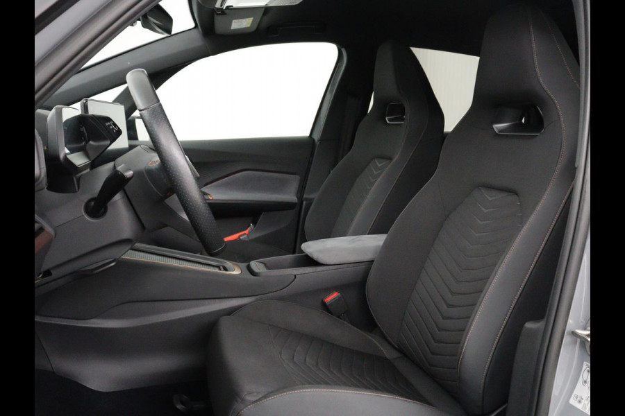 CUPRA Born Adrenaline One 62 kWh | Stoelverwarming | 19'' | Sfeerverlichting | Adaptive cruise | Carplay | Navigatie | Full LED | Camera | Stuurverwarming