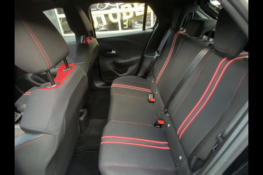 Opel Corsa 1.2 GS Line - Apple CarPlay I Airco I PDC/Achteruitrij camera I Sport interieur & Velgen I Dealer onderhouden