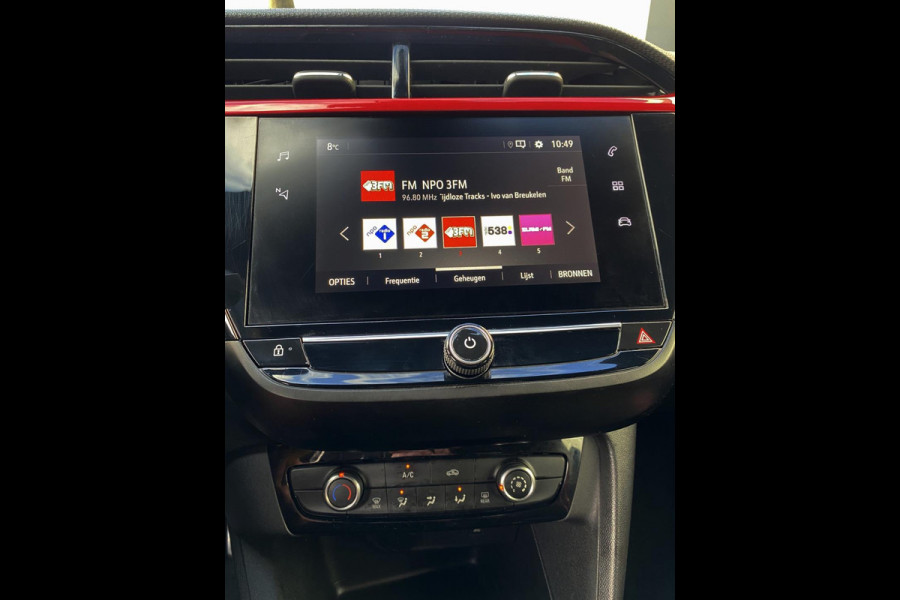 Opel Corsa 1.2 GS Line - Apple CarPlay I Airco I PDC/Achteruitrij camera I Sport interieur & Velgen I Dealer onderhouden