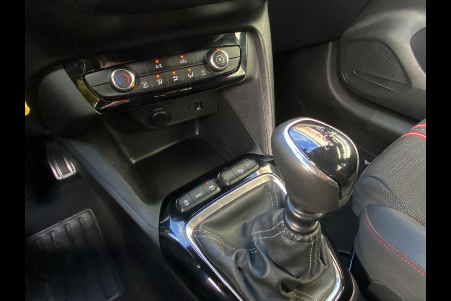 Opel Corsa 1.2 GS Line - Apple CarPlay I Airco I PDC/Achteruitrij camera I Sport interieur & Velgen I Dealer onderhouden