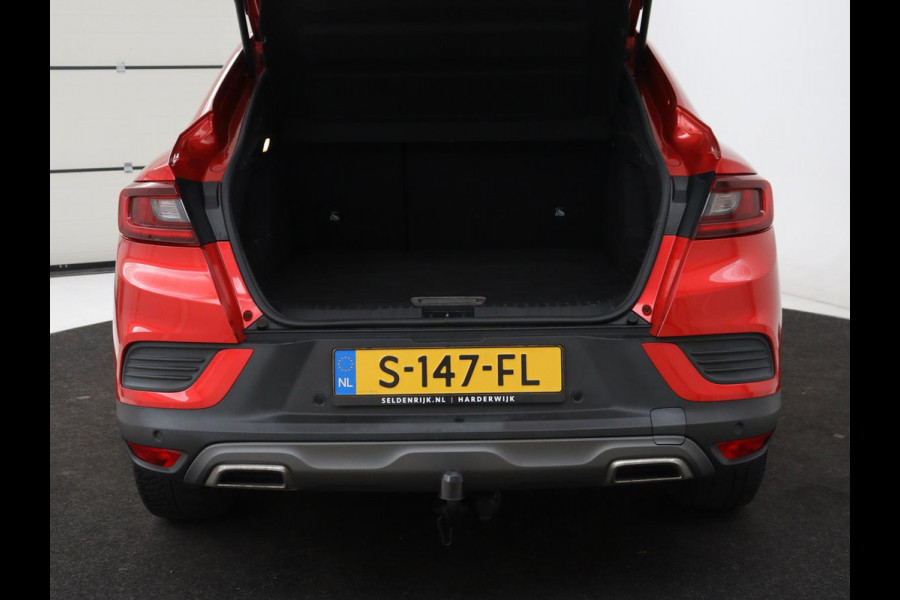 Renault Arkana 1.6 E-Tech hybrid 145 E-Tech engineered | Panoramadak | Stoelverwarming | Trekhaak | Leder/Alcantara | Carplay | Adaptive cruise | File Assistent | Navigatie | Sfeerverlichting