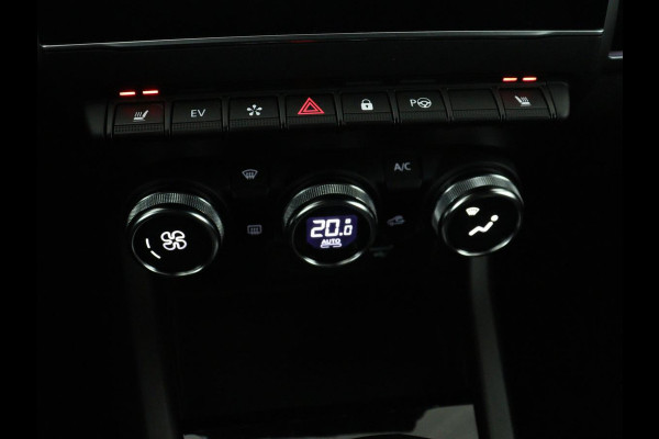 Renault Arkana 1.6 E-Tech hybrid 145 E-Tech engineered | Panoramadak | Stoelverwarming | Trekhaak | Leder/Alcantara | Carplay | Adaptive cruise | File Assistent | Navigatie | Sfeerverlichting