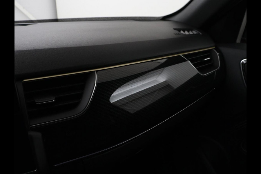 Renault Arkana 1.6 E-Tech hybrid 145 E-Tech engineered | Panoramadak | Stoelverwarming | Trekhaak | Leder/Alcantara | Carplay | Adaptive cruise | File Assistent | Navigatie | Sfeerverlichting