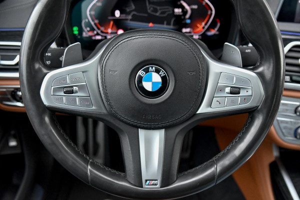 BMW 7 Serie 730d M-Sport. Pano, Softclose, HUD, Luchtv, 360, Keyless, Aero, Hifi, CarPlay, Sfeer!