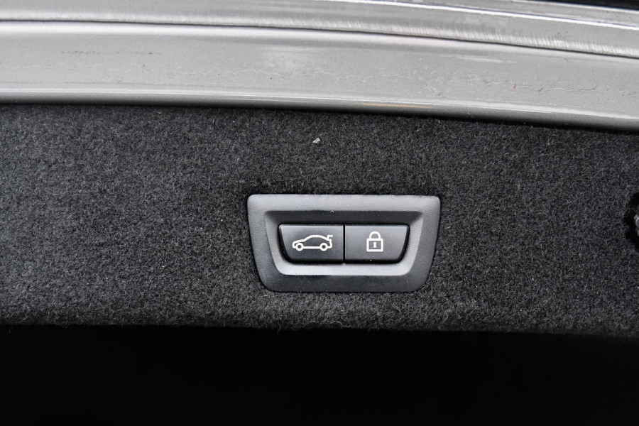 BMW 7 Serie 730d M-Sport. Pano, Softclose, HUD, Luchtv, 360, Keyless, Aero, Hifi, CarPlay, Sfeer!
