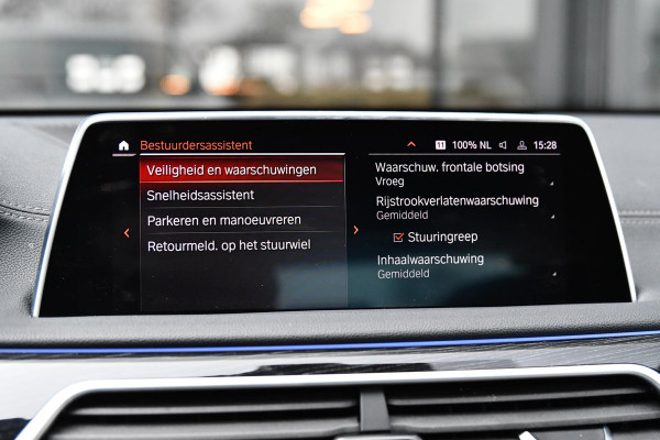 BMW 7 Serie 730d M-Sport. Pano, Softclose, HUD, Luchtv, 360, Keyless, Aero, Hifi, CarPlay, Sfeer!