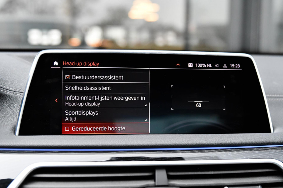 BMW 7 Serie 730d M-Sport. Pano, Softclose, HUD, Luchtv, 360, Keyless, Aero, Hifi, CarPlay, Sfeer!