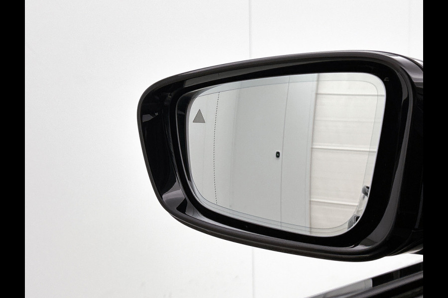 BMW 8 Serie Gran Coupé 840i xDrive M-sport(Dealer OnderH, Carplay, 360 Camera, Stoel VerW/ Koeling, Addp Cruise, Head-up, Etc)