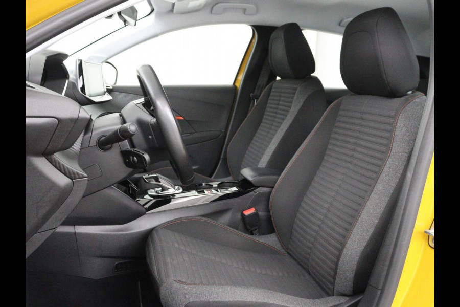 Peugeot e-208 EV Active Pack 50 kWh | SOH 91% | 3 Fase | Stoelverwarming | Navigatie | Carplay | Parkeerhulp | DAB | Full LED | Climate control | Cruise control