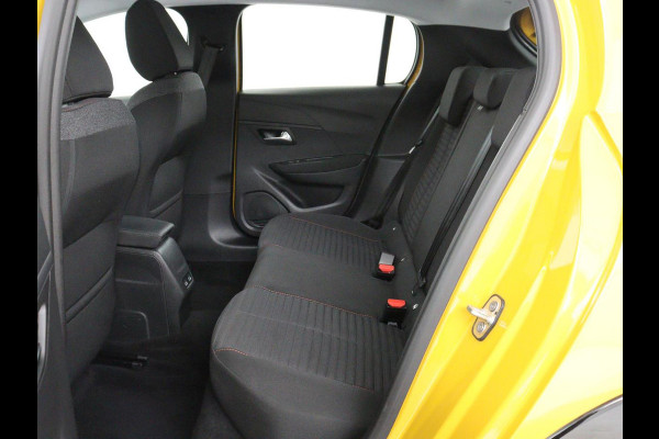 Peugeot e-208 EV Active Pack 50 kWh | SOH 91% | 3 Fase | Stoelverwarming | Navigatie | Carplay | Parkeerhulp | DAB | Full LED | Climate control | Cruise control