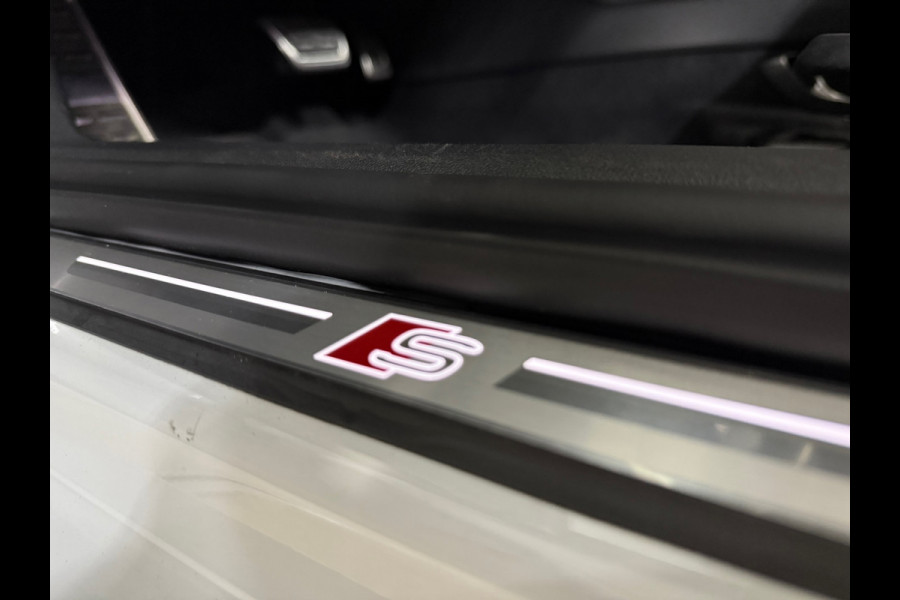 Audi A3 Sportback 35 TFSI S Black edition | S-Line | Pano | Camera | Matrix LED | RS-stoelen | Adaptive Cruise | Navigatie | NAP