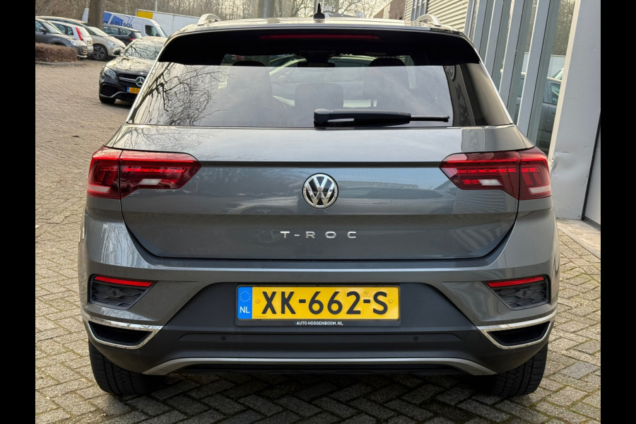 Volkswagen T-Roc 1.5 TSI Sport l Volledig Dealer Onderhouden l Virtual Cockpit l Navi l Automaat l ACC l trekhaak l