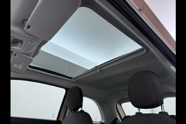 Fiat 500 Icon 42 kWh SOH 89% Panoramadak Navi Apple Carplay Android Auto Ecc Cruise Control Pdc Lmv 16" Lane Control Traffic Sign Recognition DAB Led SOH 89% Origineel Nederlandse Auto