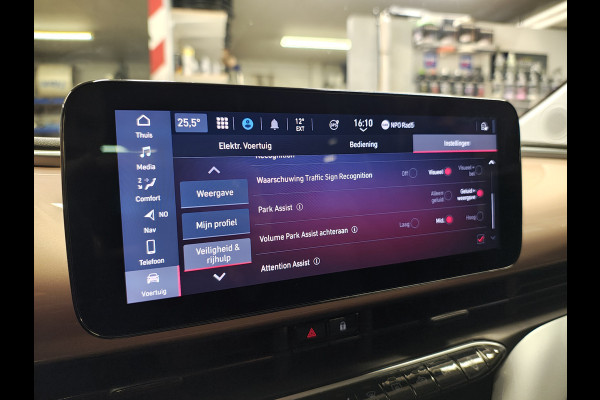 Fiat 500 Icon 42 kWh SOH 89% Panoramadak Navi Apple Carplay Android Auto Ecc Cruise Control Pdc Lmv 16" Lane Control Traffic Sign Recognition DAB Led SOH 89% Origineel Nederlandse Auto
